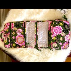 NWT Olivia Pink Vera Bradley Hanging Organizer